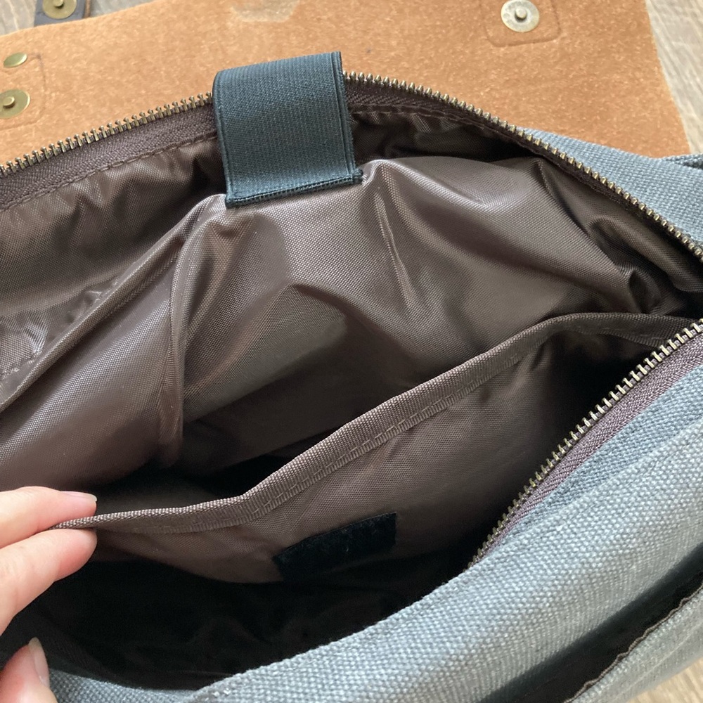Buffalo Leather & Cotton Canvas Portfolio Business Briefcase Travel Bag - Picture 13 of 16